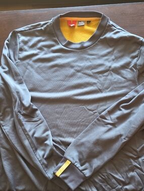 Puma Men’s Gray Long-Sleeve Crewneck Shirt with Yellow Accents Porsche Legacy